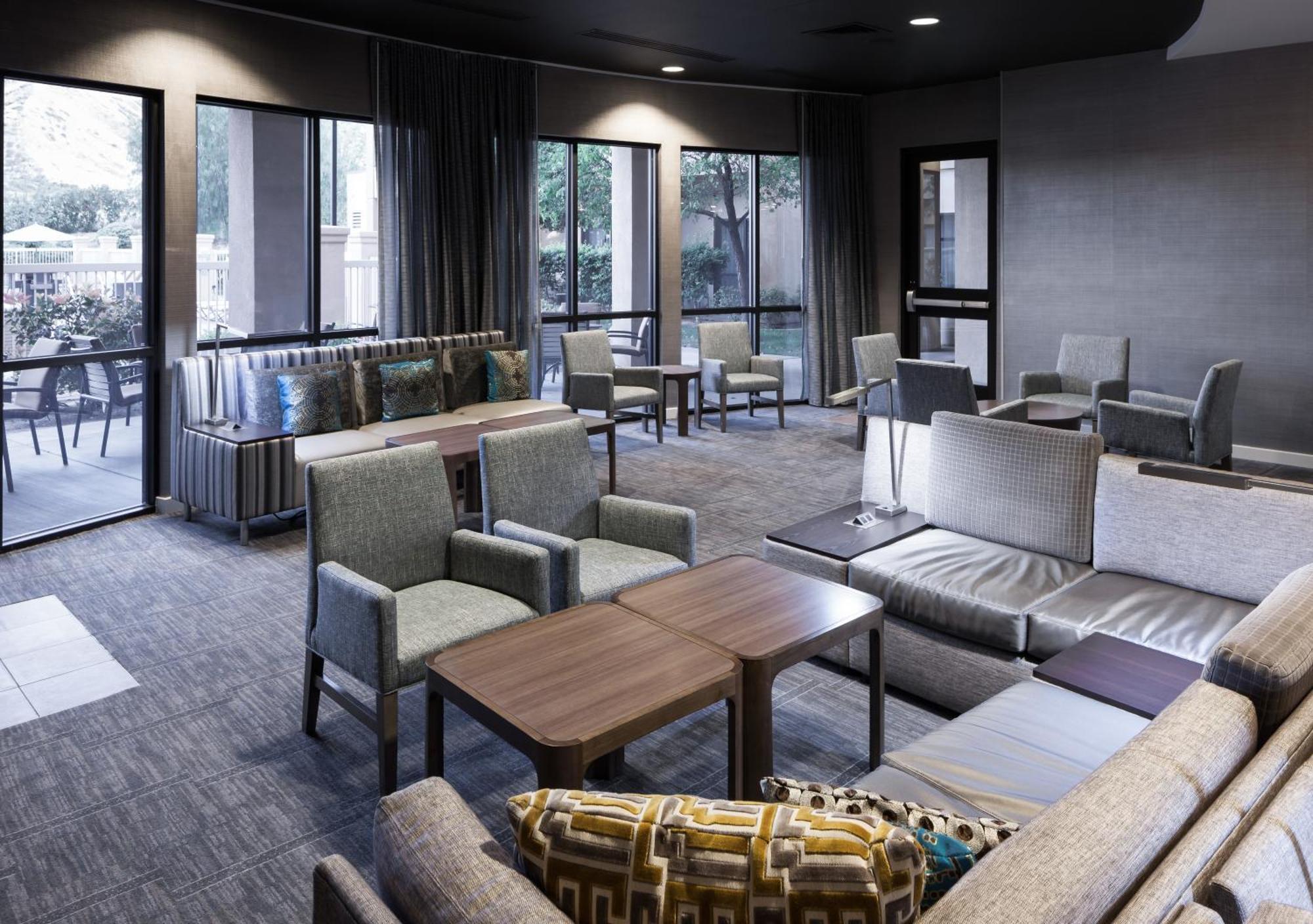 Courtyard By Marriott Santa Clarita Valencia Hotell Exteriör bild