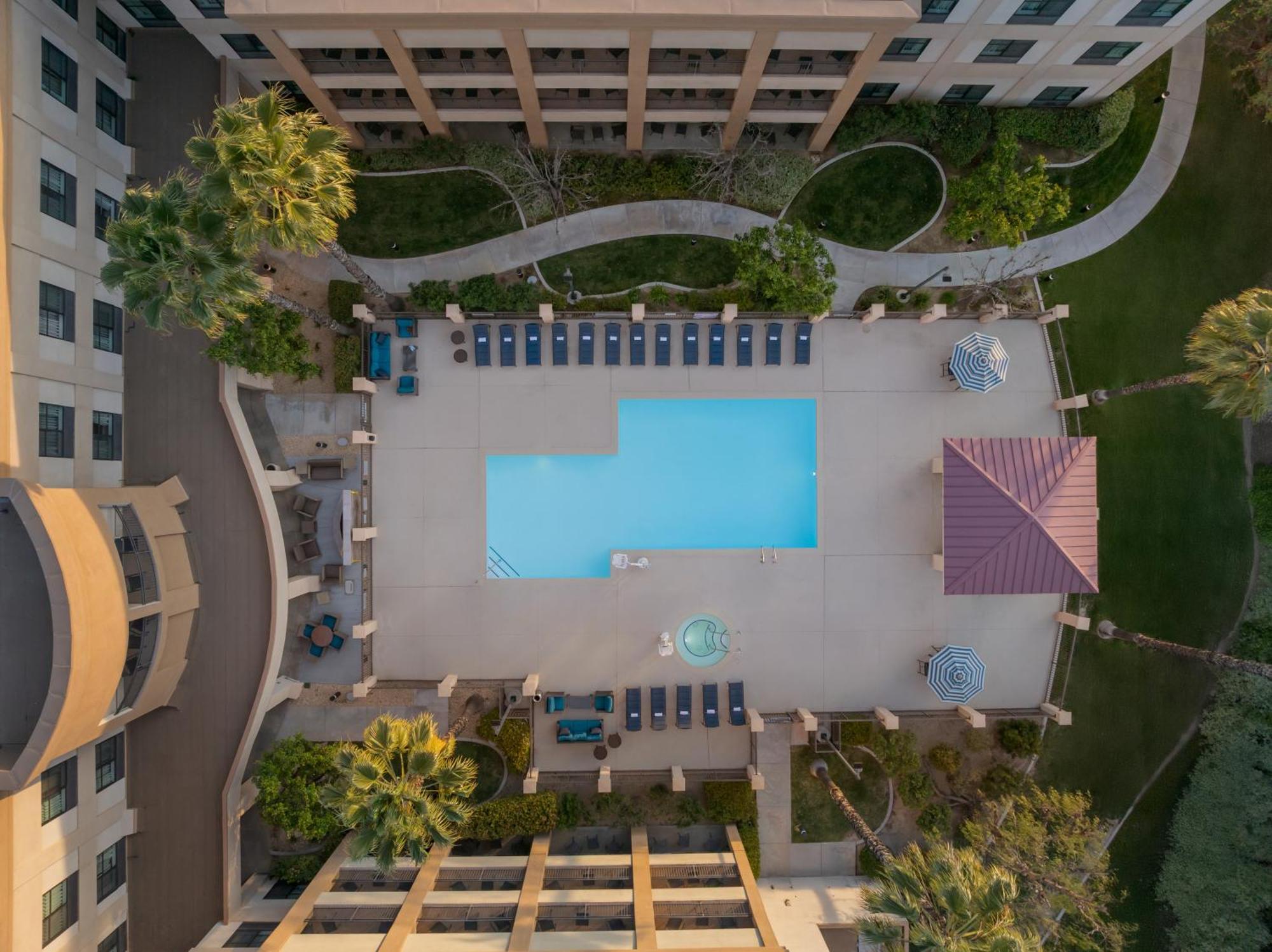 Courtyard By Marriott Santa Clarita Valencia Hotell Exteriör bild