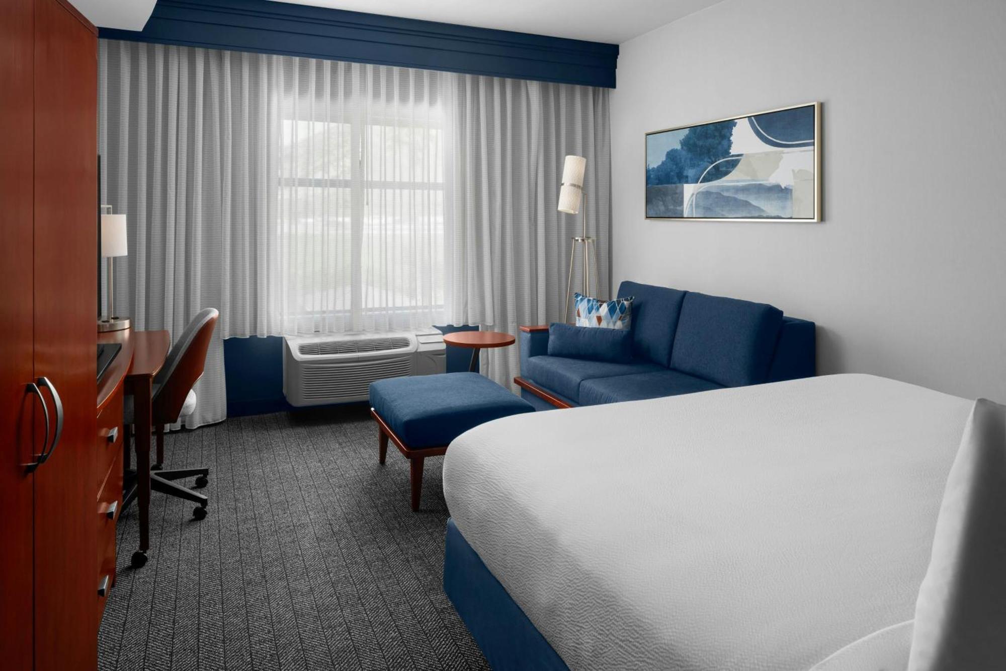 Courtyard By Marriott Santa Clarita Valencia Hotell Exteriör bild