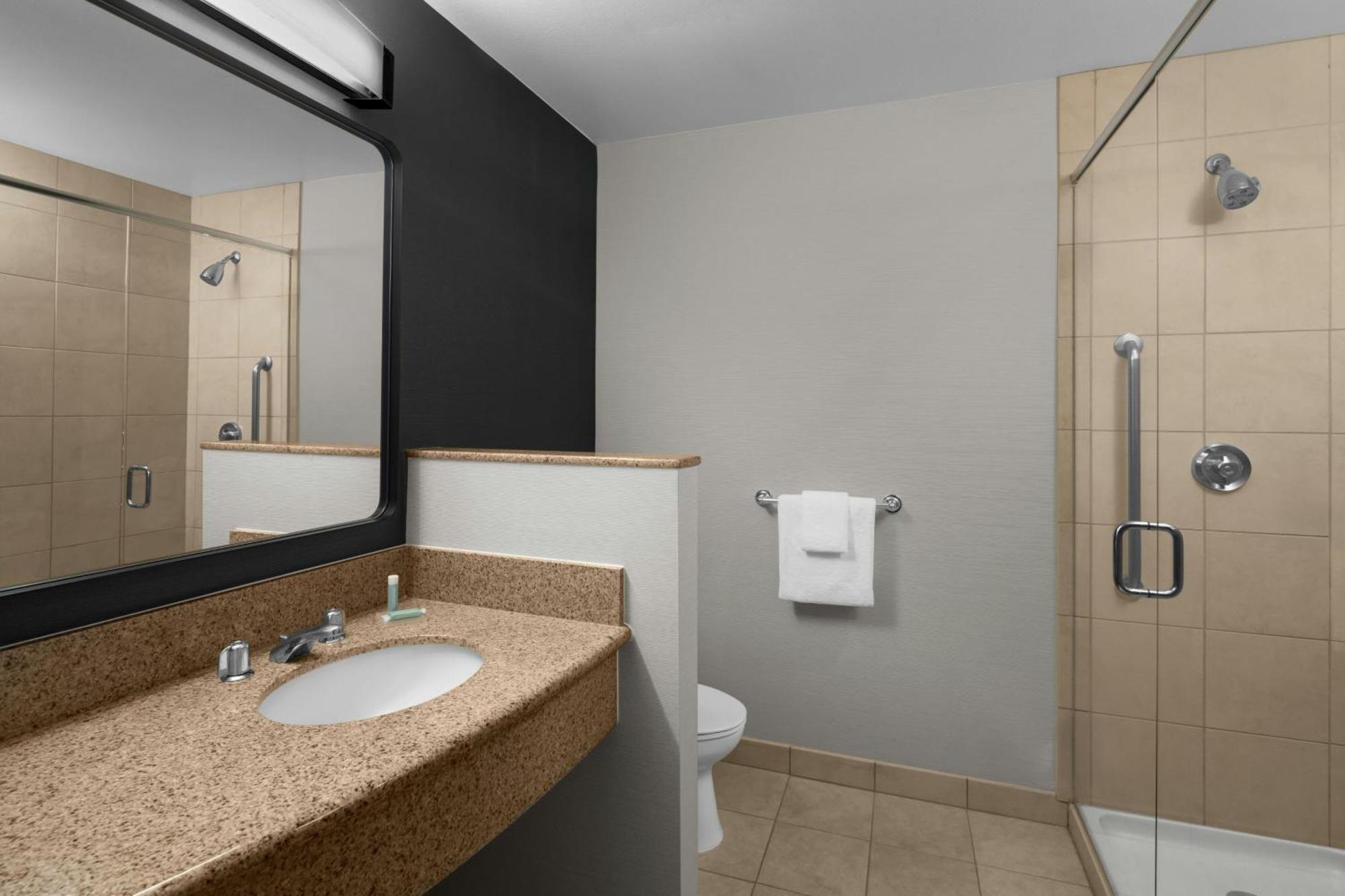 Courtyard By Marriott Santa Clarita Valencia Hotell Exteriör bild